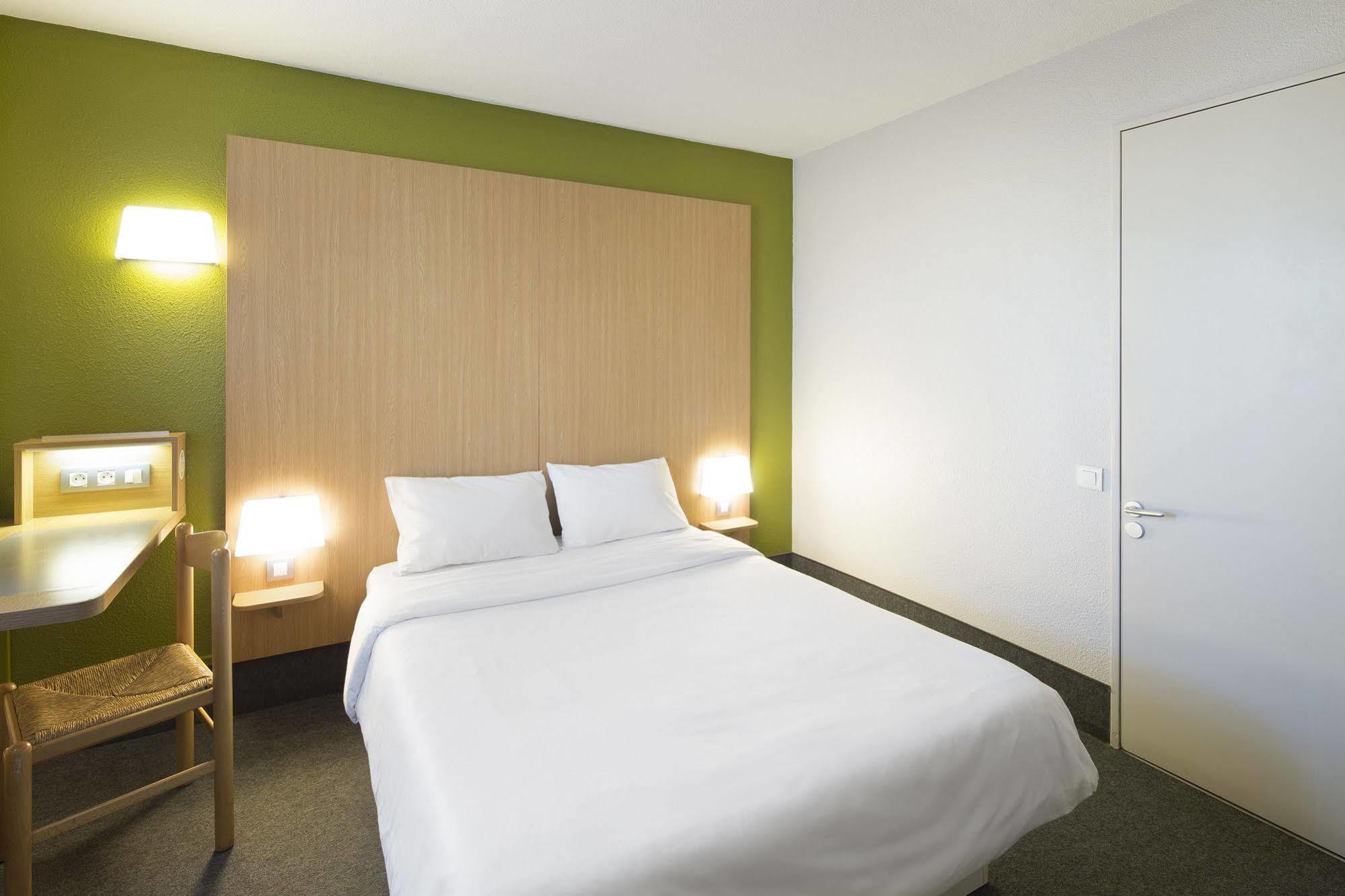 B&B Hotel Saint Malo Sud Eksteriør bilde